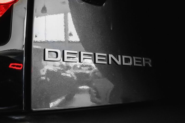 DEFENDER - Image 3